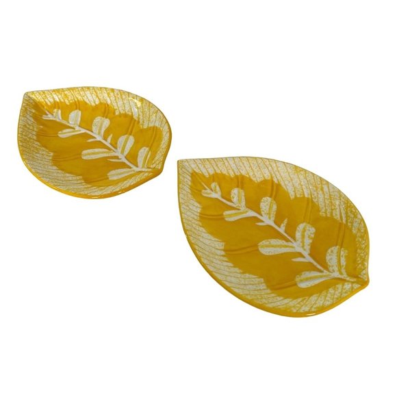 Vintage Leaf Plate Trinket Dish Trays Laurie Gates Yellow Ceramic 6.75" x 4.75" - Picture 1 of 4